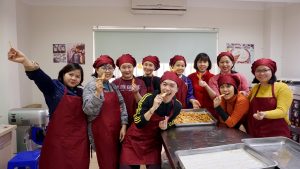 Nghiệp Vụ Làm Bánh Ngọt - 3 Tháng Học Có Việc Làm Ngay 142744981 3019383291624200 739647387609450160 n