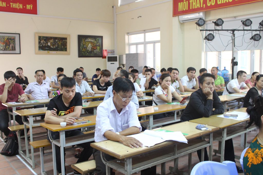 Khai giảng Lớp bồi dưỡng Nghiệp vụ quản lý Cơ sở lưu trú du lịch năm 2018 tại Bắc Ninh IMG 2991
