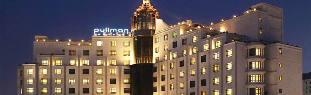 Tuyển dụng nhân viên chính thức đi làm ngay cho Khách Sạn Pullman facade1 crop 1170 350 100