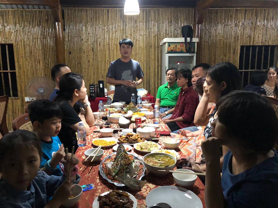 Trường HHTC tổ chức team building cho Cán bộ nhân viên tại Vịnh Lan Hạ - Hải Phòng 44040570 502185480263830 6259179767447158784 n