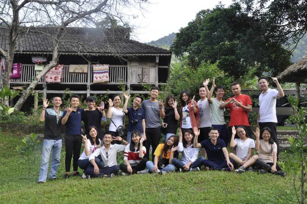 Nghề gì học nhanh, sớm có việc làm lại nắm cơ hội vi vu trời tây sang chảnh ngút ngàn? DSC0756