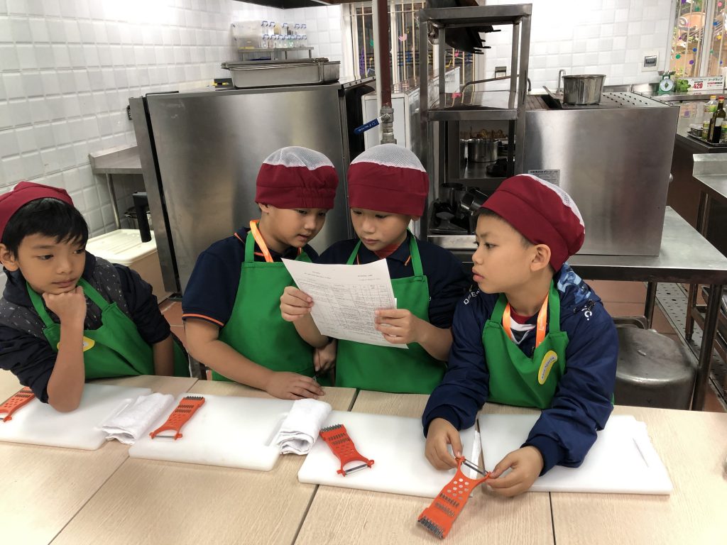 Một ngày làm "Đầu Bếp nhí" cùng các học sinh trường Tiểu học H.A.S 20190107 021629763 iOS