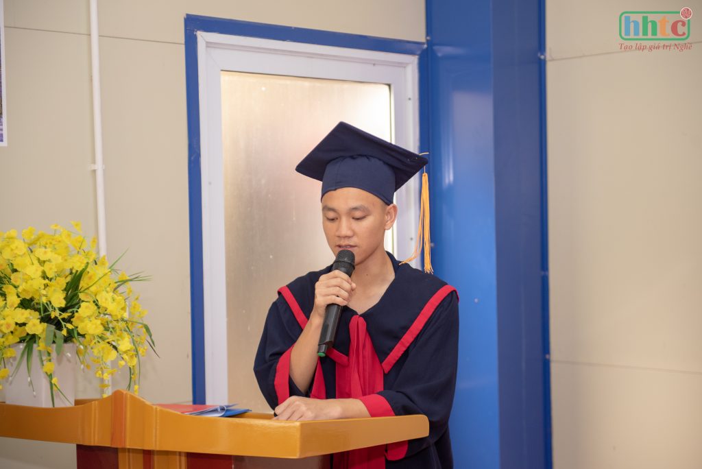 Lễ tốt nghiệp ấm cúng của học viên HHTC niên khóa 2018 - 2019 DSC 0291
