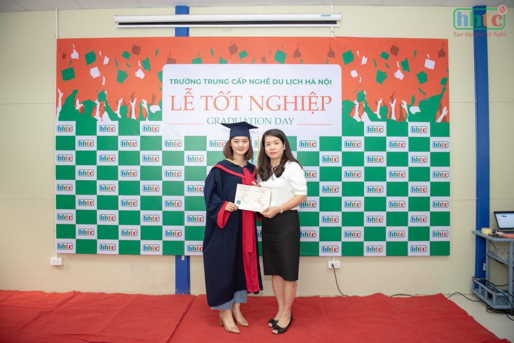 Lễ tốt nghiệp ấm cúng của học viên HHTC niên khóa 2018 - 2019 DSC 0342