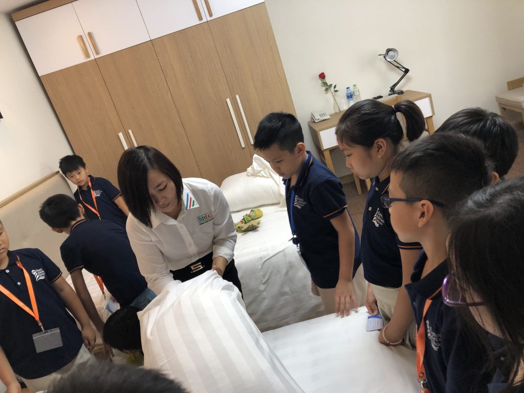 Trải nghiệm khóa học kỹ năng "Tự phục vụ bản thân" cùng học sinh trường PT Liên cấp H.A.S 20190930 024811015 iOS