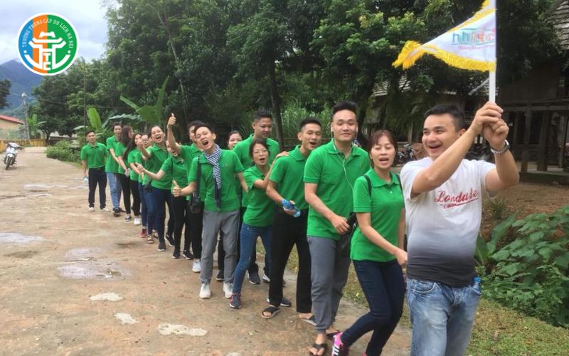 7 Lý Do Cho Sự Triển Vọng Của Nghề Hướng Dẫn Viên Du Lịch 3 7 Lý Do Cho Sự Triển Vọng Của Nghề Hướng Dẫn Viên Du Lịch
