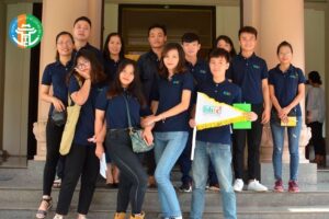 Chi Tiết Về Nghiệp Vụ Hướng Dẫn Viên Du Lịch Bạn Cần Biết