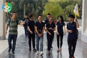 Hướng Dẫn Viên Du Lịch Cần Học Những Gì: Hướng Dẫn Chi Tiết Và Đầy Đủ