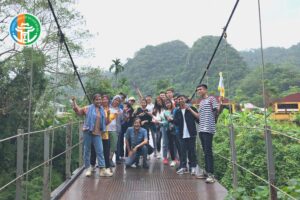 Chứng Chỉ Hướng Dẫn Viên Du Lịch Là Gì Bạn Đã Biết Chưa?