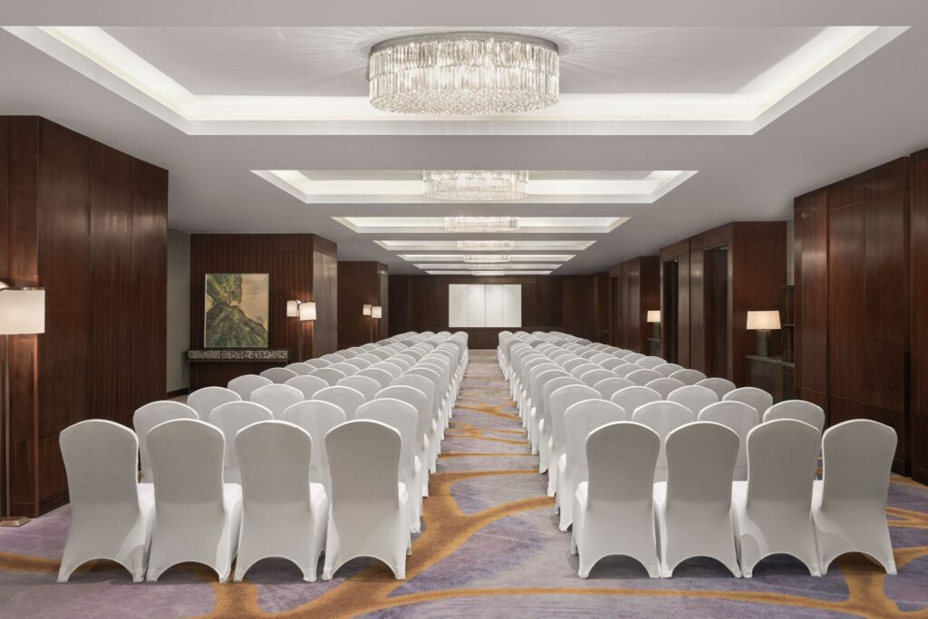 BỘ PHẬN TIỆC (BANQUET) KHÁCH SẠN INTERCONTINENTAL HANOI LANDMARK 72 DỤNG NHÂN VIÊN THỜI VỤ PHỤC VỤ TIỆC (18.08.2025 – 24.08.2025) BANQUET