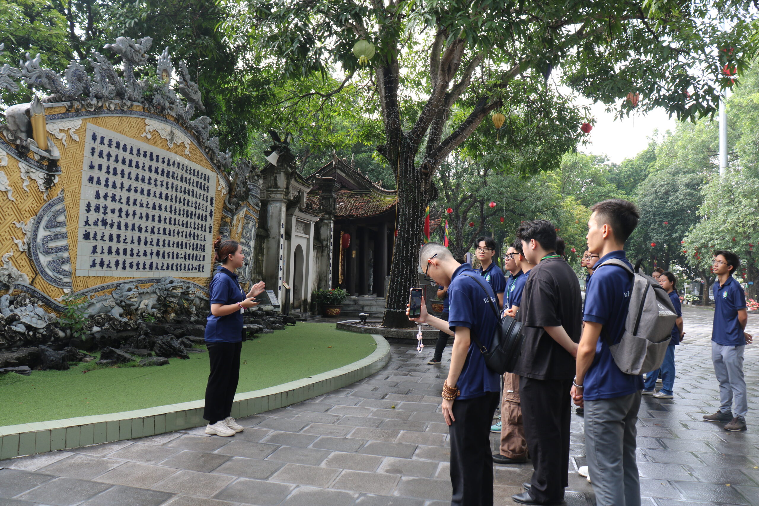 Tại sao nên học nghề Du lịch trong năm 2026? Cơ hội vàng cho thế hệ trẻ 2 Tại sao nên học nghề Du lịch trong năm 2026? Cơ hội vàng cho thế hệ trẻ IMG 3506 scaled